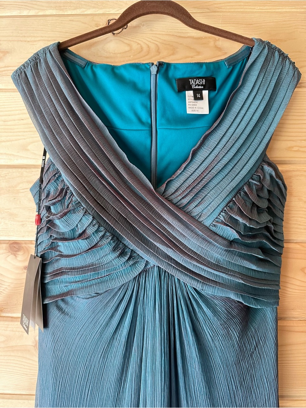 NWT Tadashi Shoji 100% Silk Iridescent Teal Pleated Crinkle Chiffon Dress 14 - Picture 7 of 15